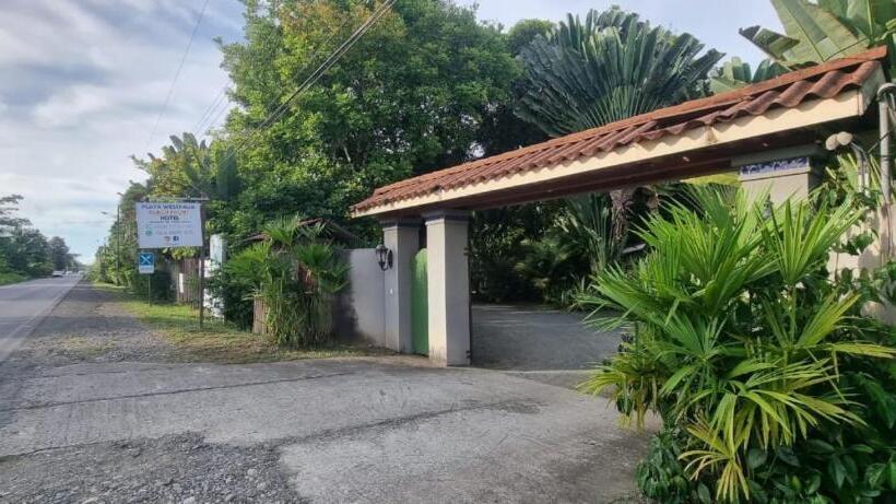 ホテル Playa Westfalia