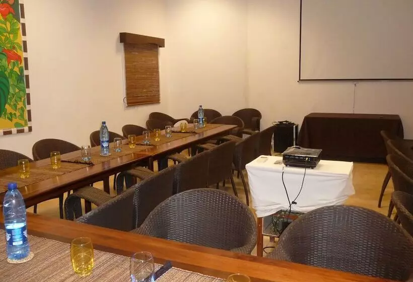 Mantis Soanambo Hotel And Spa