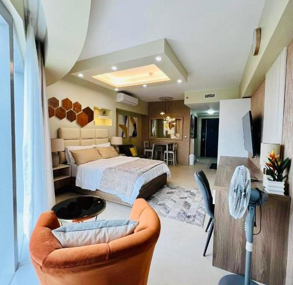 Aeon Towers Studio Suite