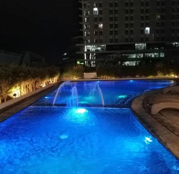 Aeon Towers Studio Suite