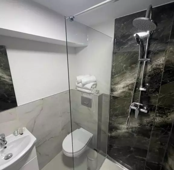 Hotel Myda