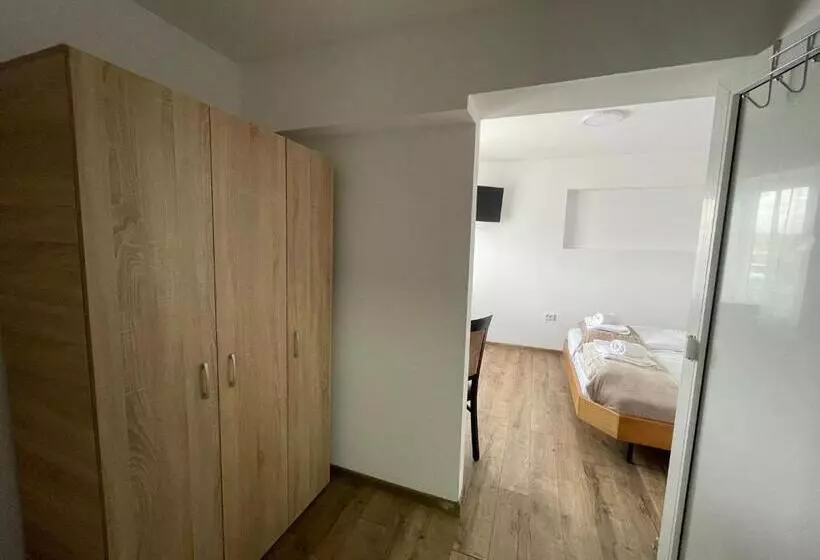 Hotel Myda
