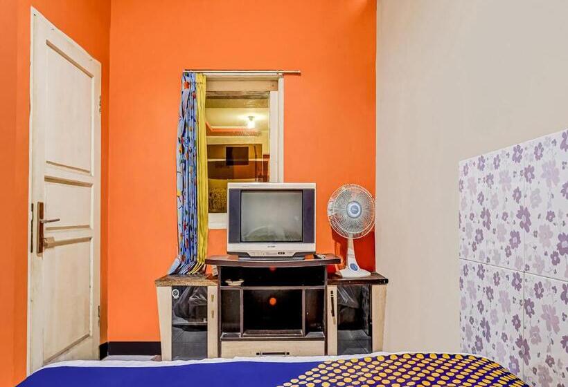 Hotel Spot On 91186 Losmen Yanti