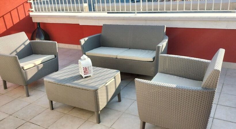 تختخواب و صبحانه Le Scale Di Pietra