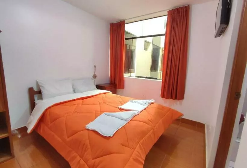 تختخواب و صبحانه Sunrise Guest House