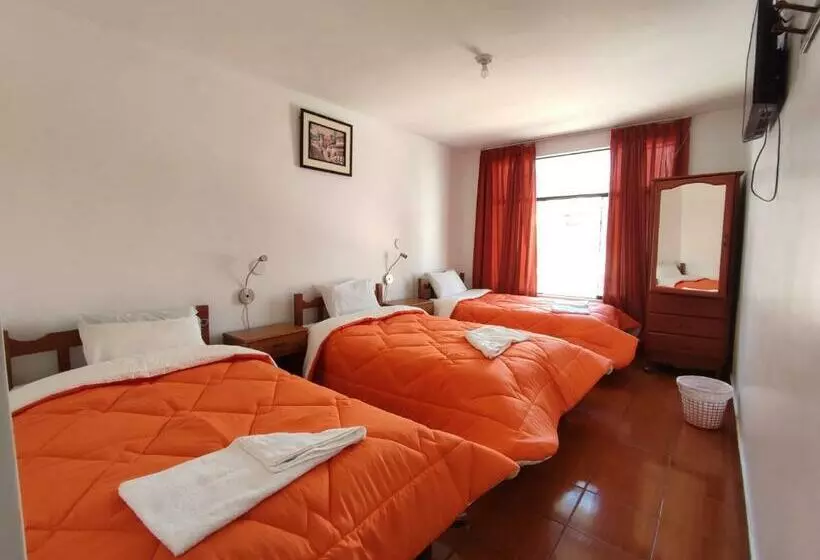 تختخواب و صبحانه Sunrise Guest House
