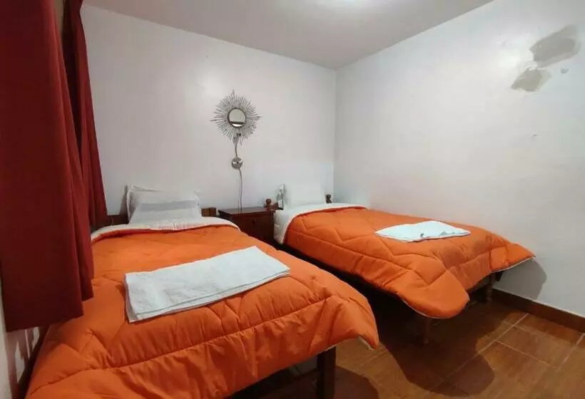 تختخواب و صبحانه Sunrise Guest House