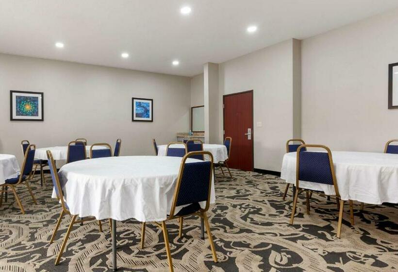 ホテル Best Western Sycamore Inn