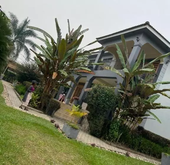 تختخواب و صبحانه The Greenville Home