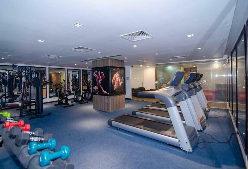 בית מלון כפרי Best Western Sks Chattogram