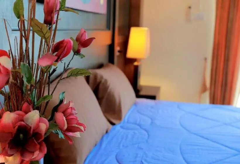 Hotelli Thomlek Guesthouse