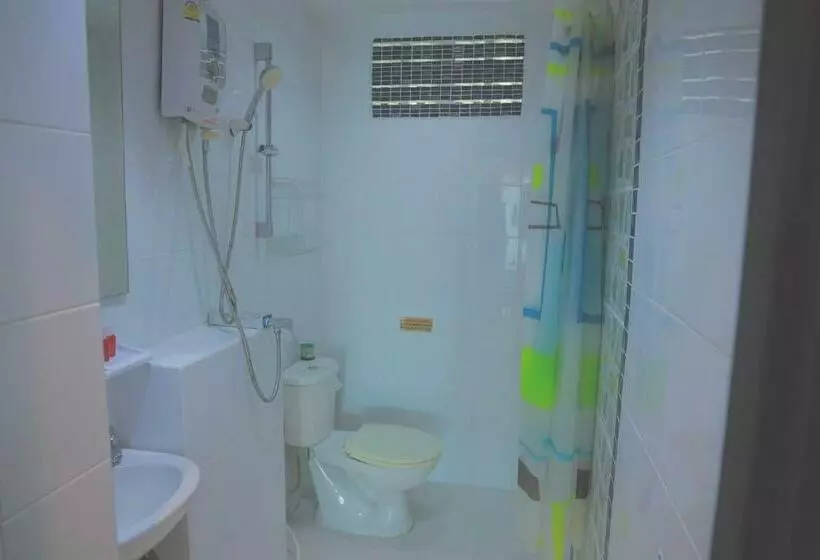 Hotelli Thomlek Guesthouse