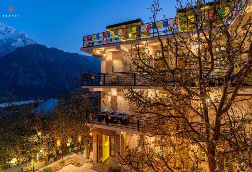 Albergue Zostel Sangla