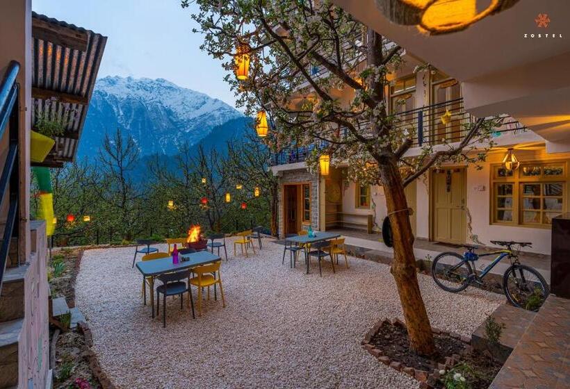 Albergue Zostel Sangla