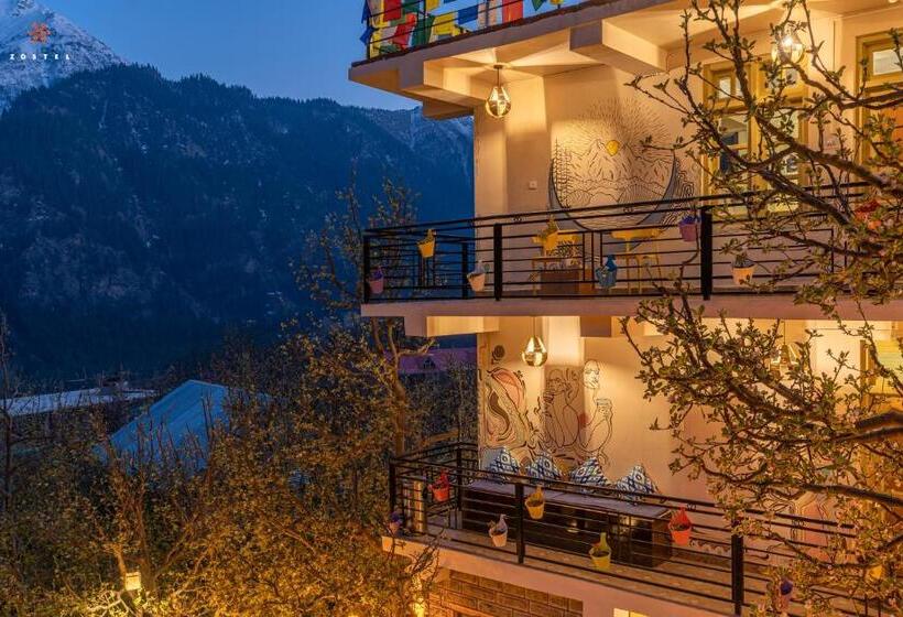 Albergue Zostel Sangla