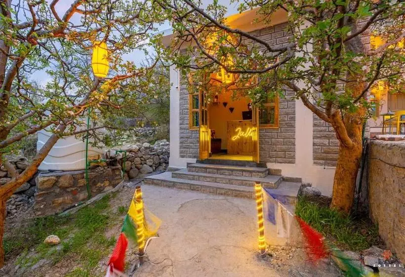 Retkeilymaja Zostel Sangla