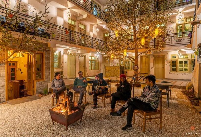 Albergue Zostel Sangla