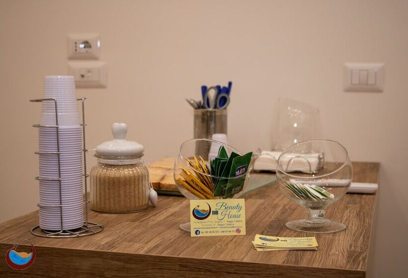 تختخواب و صبحانه Beauty House Via Veneto