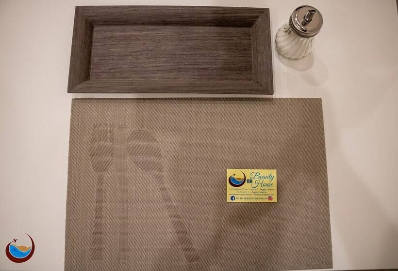 تختخواب و صبحانه Beauty House Via Veneto