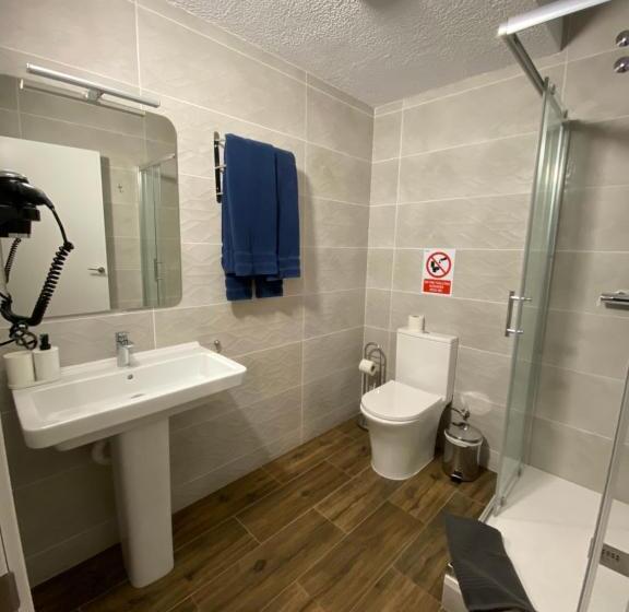 هتل El Patio Hostal