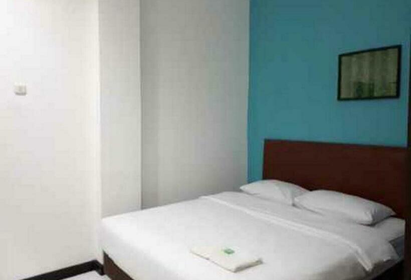 בית מלון כפרי Reddoorz Near Dermaga Pelabuhan Rakyat