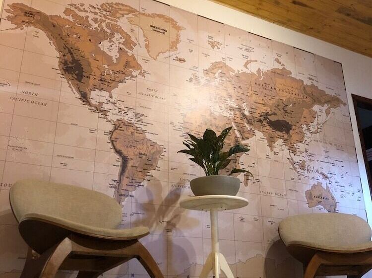 ペンション Pousada Girassol