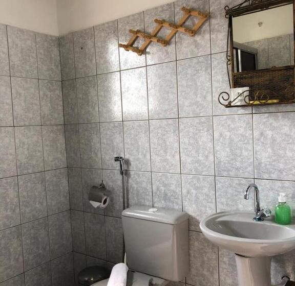 ペンション Pousada Girassol