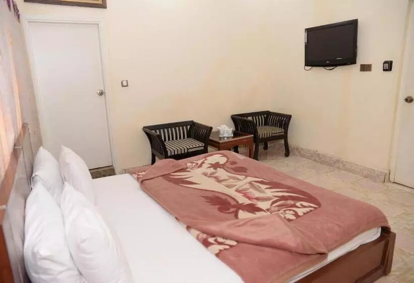 پانسیون Stay Inn Guest House