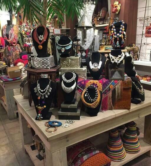 ユースホステル Fernwood Suite 103 At The Bellwether