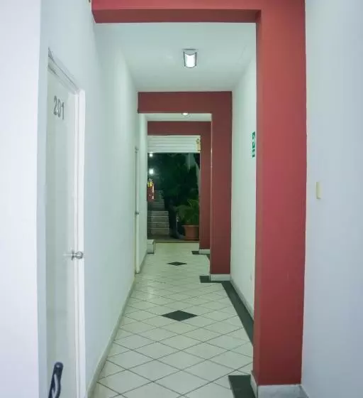 پانسیون Hostal Centrika