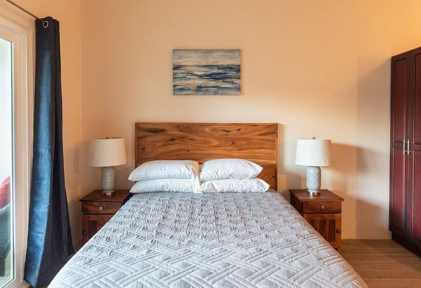 فندق Palm Beach Inn