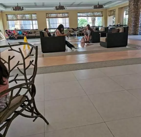 San Remo Oasis 2br Gusbek Condo Unit Rental