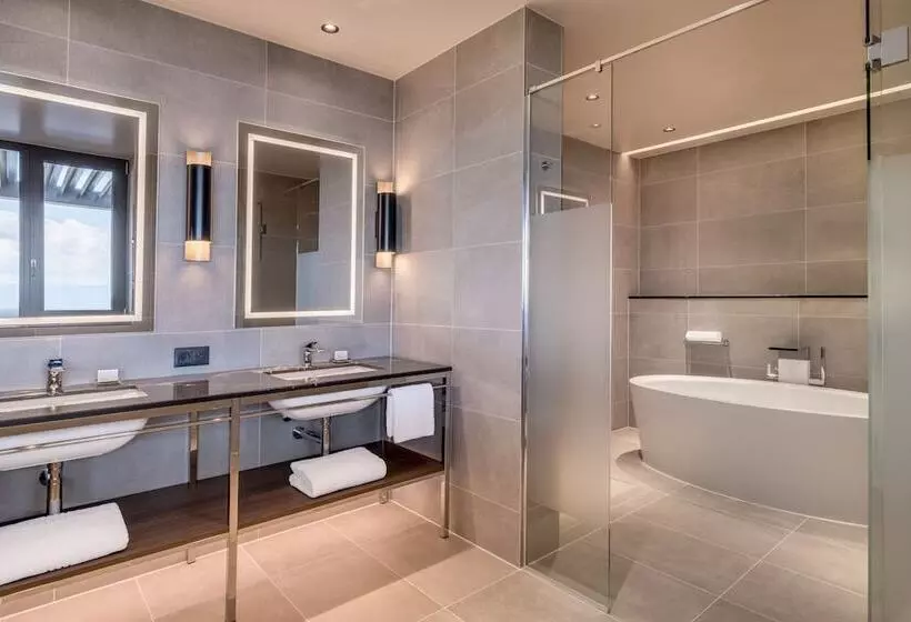 Hotelli Geneva Marriott