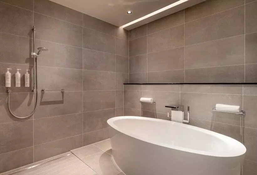 Hotelli Geneva Marriott