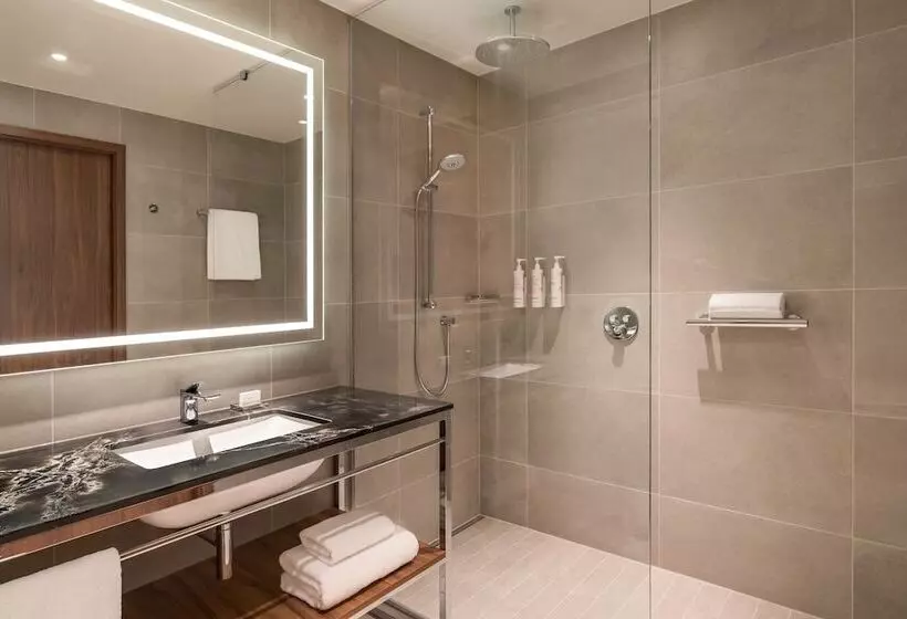 Hotelli Geneva Marriott