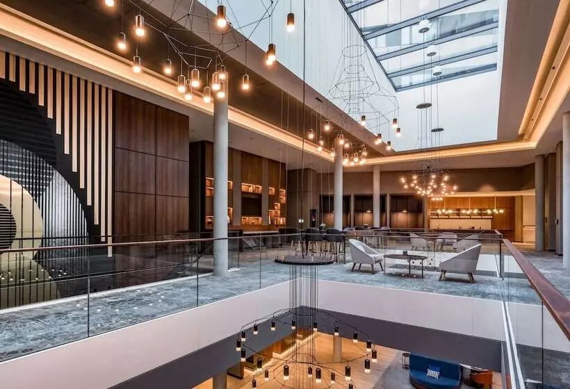 Hotelli Geneva Marriott