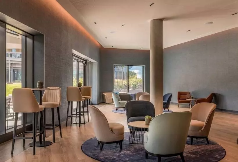 Hotelli Geneva Marriott