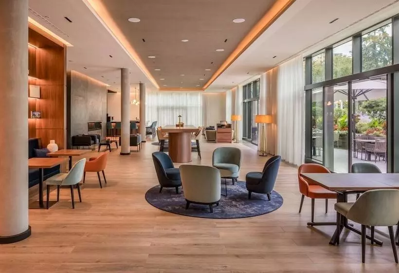 Hotelli Geneva Marriott