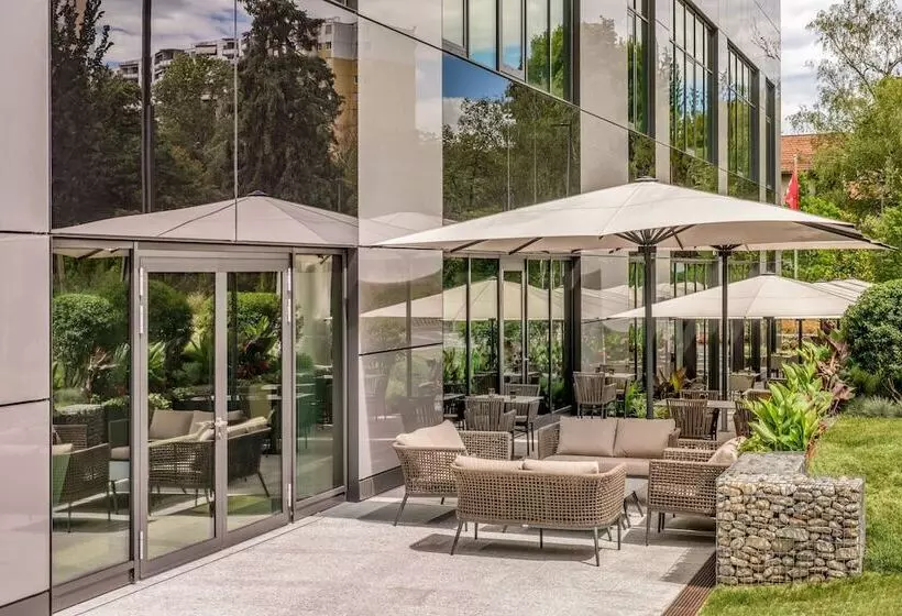 Hotelli Geneva Marriott