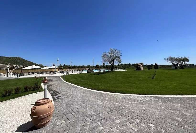 Hotelli S'Arena Beach