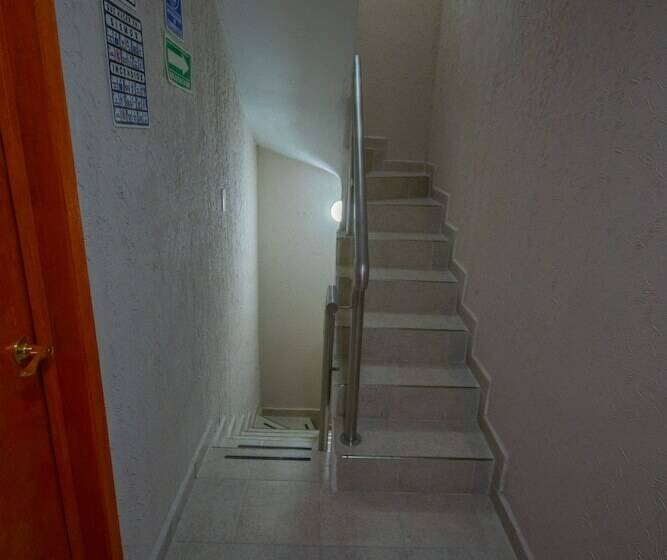 호텔 Tlatkitliyali