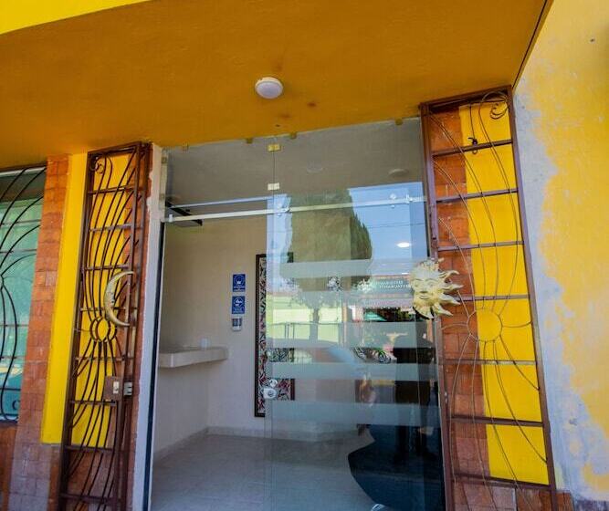 호텔 Tlatkitliyali