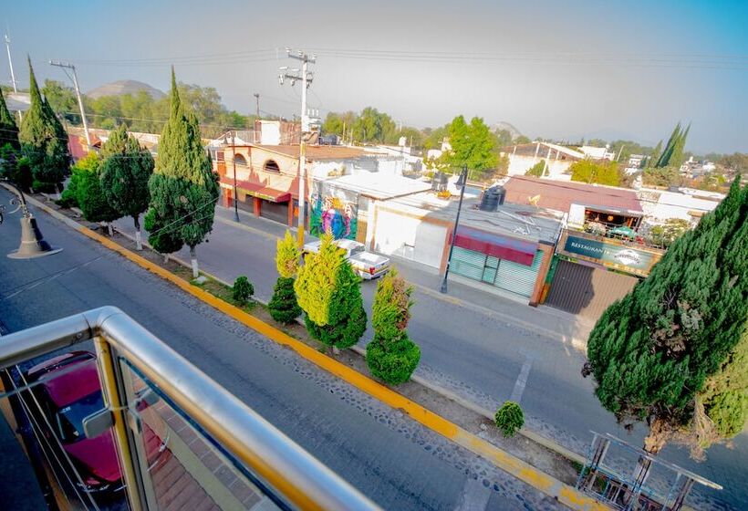 호텔 Tlatkitliyali