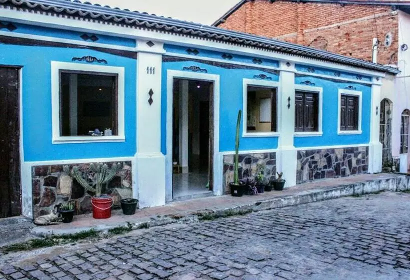 ペンション Buena Vibe Hostel