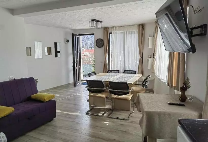 Majatalo Casa Morarului