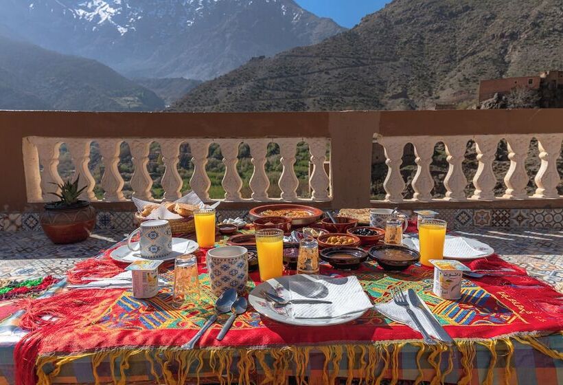 Bed and Breakfast Amazigh Family Riad