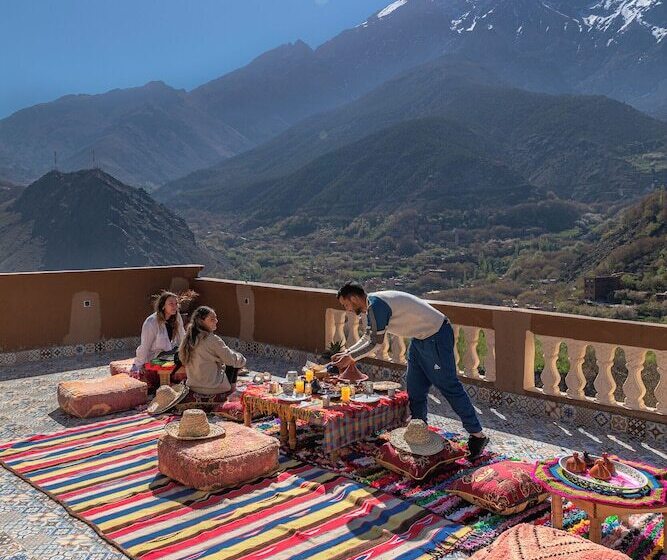 Bed and Breakfast Amazigh Family Riad