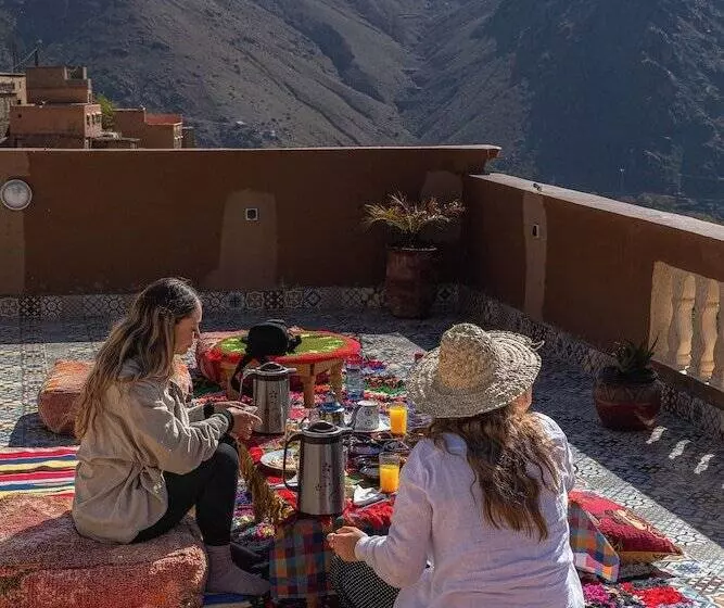 Aamiaismajoitus (B&B) Amazigh Family Riad