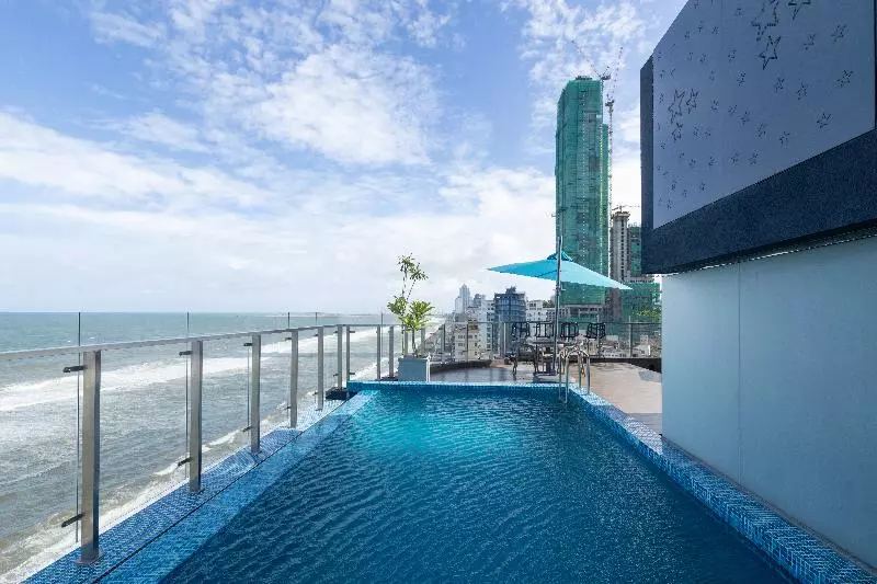 ホテル Maradha Colombo