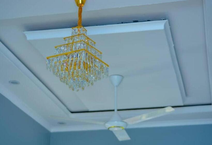 فندق على الطريق Johnsons Stoppoint